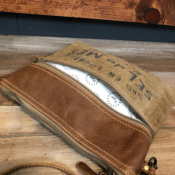 French Toast Small Crossbody purse recycled canvas - Picture 5 of 8